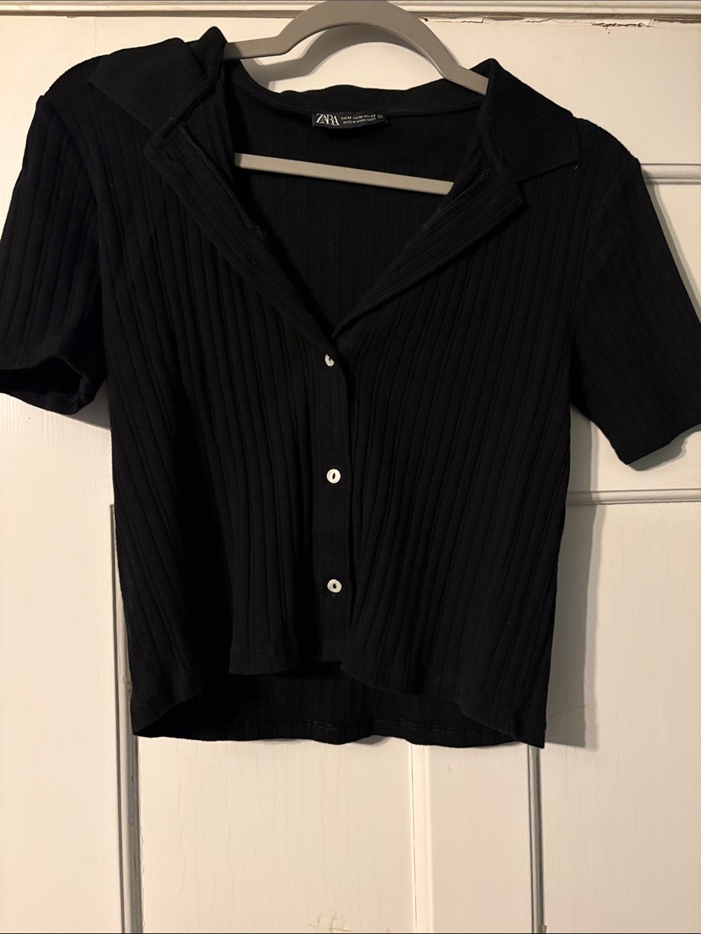 Zara Black Ribbed Short Sleeve Button-Up Top
